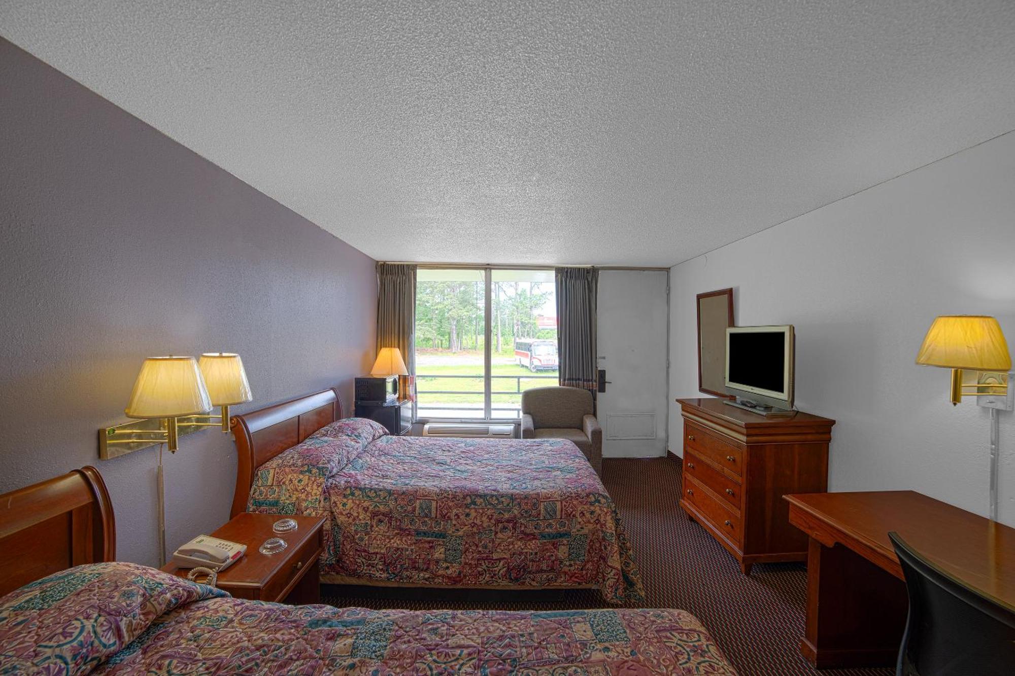 Masters Inn Selma Smithfield I-95 By Oyo Zewnętrze zdjęcie